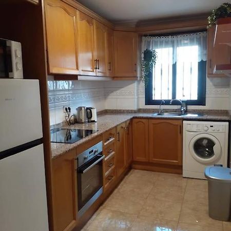 Luxury Port Apartments Торрев'єха Екстер'єр фото